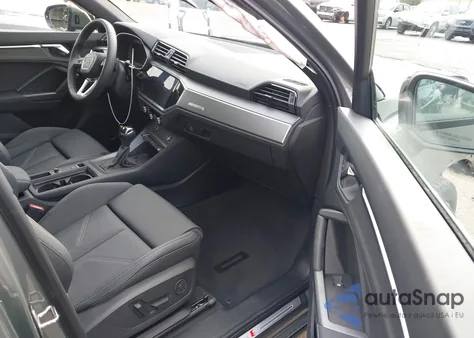 2025 Audi Q3 Premium 45 Tfsi S Line Quattro Tiptronic z USA, uszkodzony, nr VIN WA1DECF34S1093294